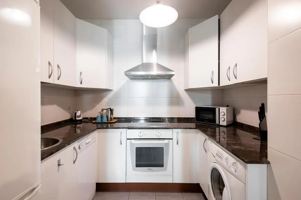 Legazpi, Apartamento Amplio, Moderno Y Centrico San Sebastian Apartment